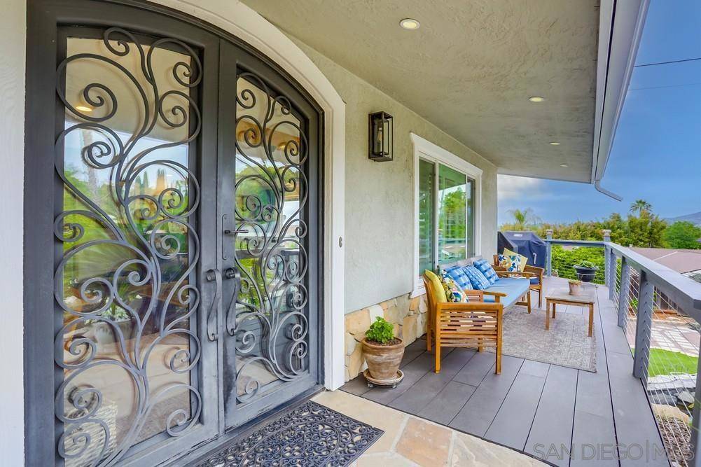 Vista, CA 92084,2293 Alta Vista Drive