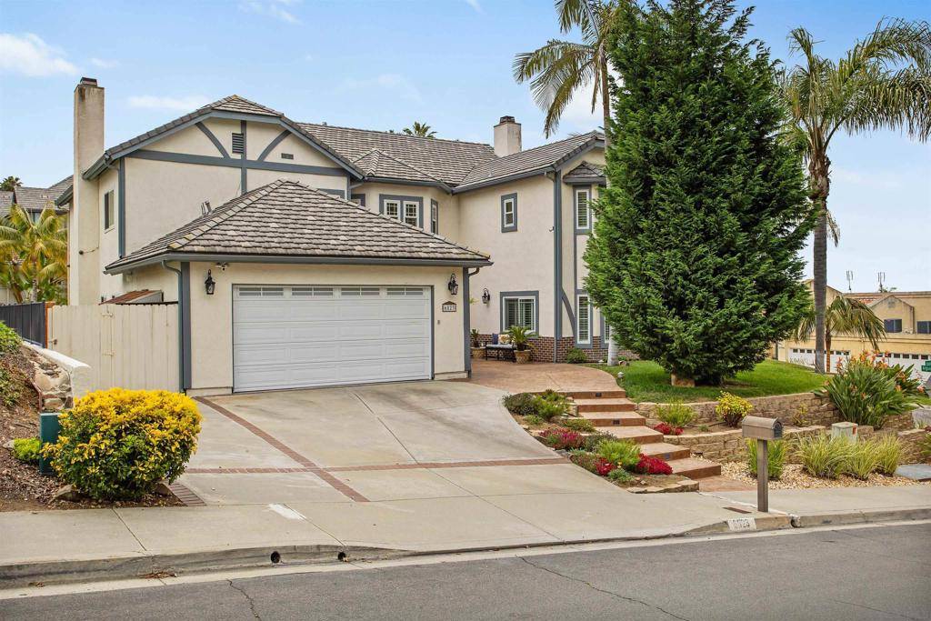 Carlsbad, CA 92009,6823 Corintia St