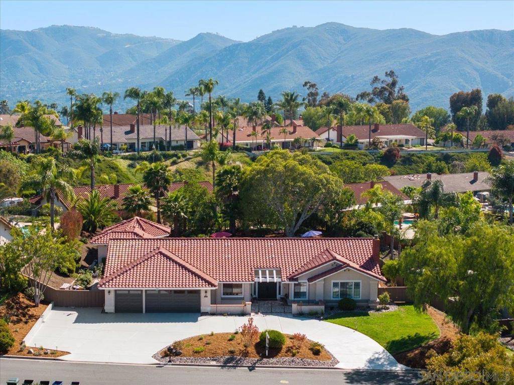 Escondido, CA 92029,1376 Stoneridge Circle