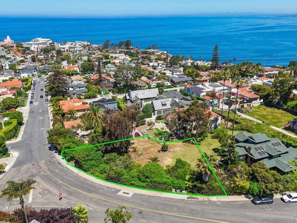 La Jolla, CA 92037,1428 Soledad Ave