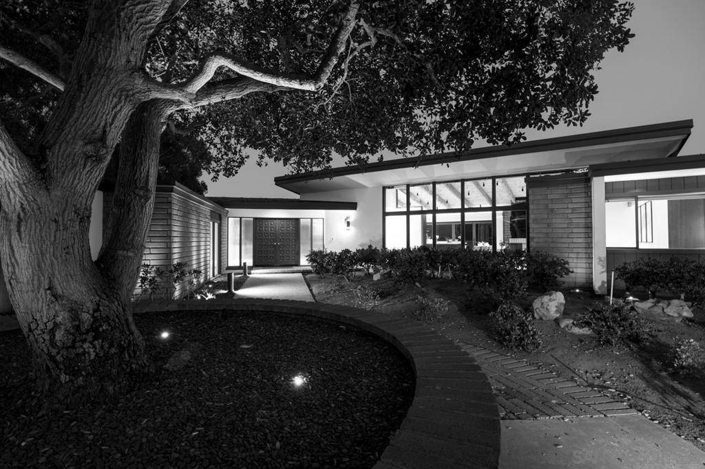 San Diego, CA 92103,4478 Hortensia St