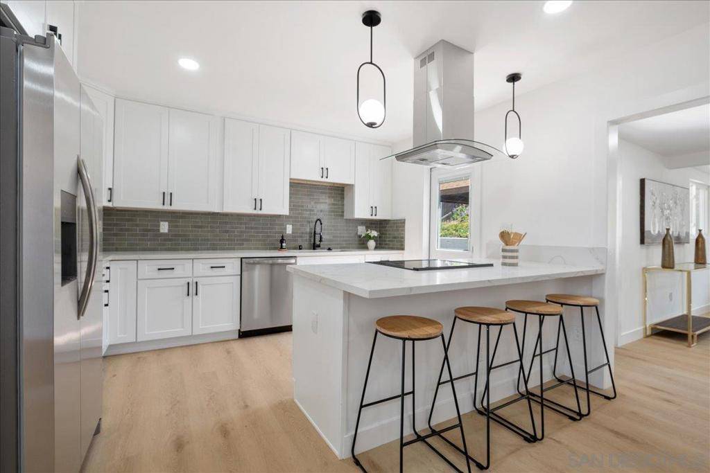 National City, CA 91950,1041 Angelo Dr