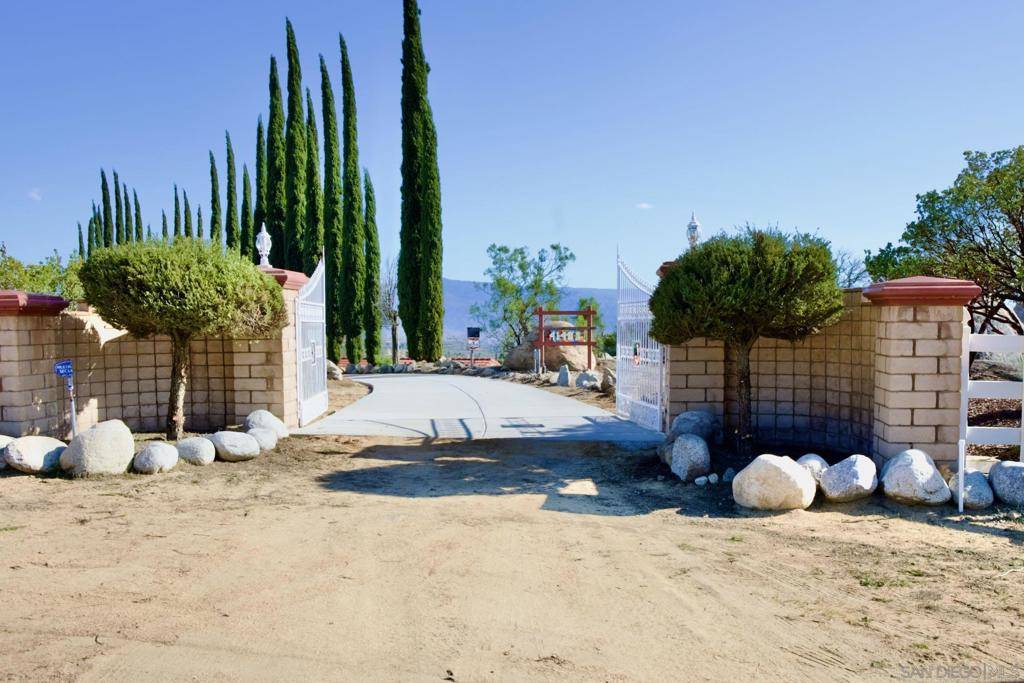 Aguanga, CA 92536,41482 Rocky Ridge Ct.