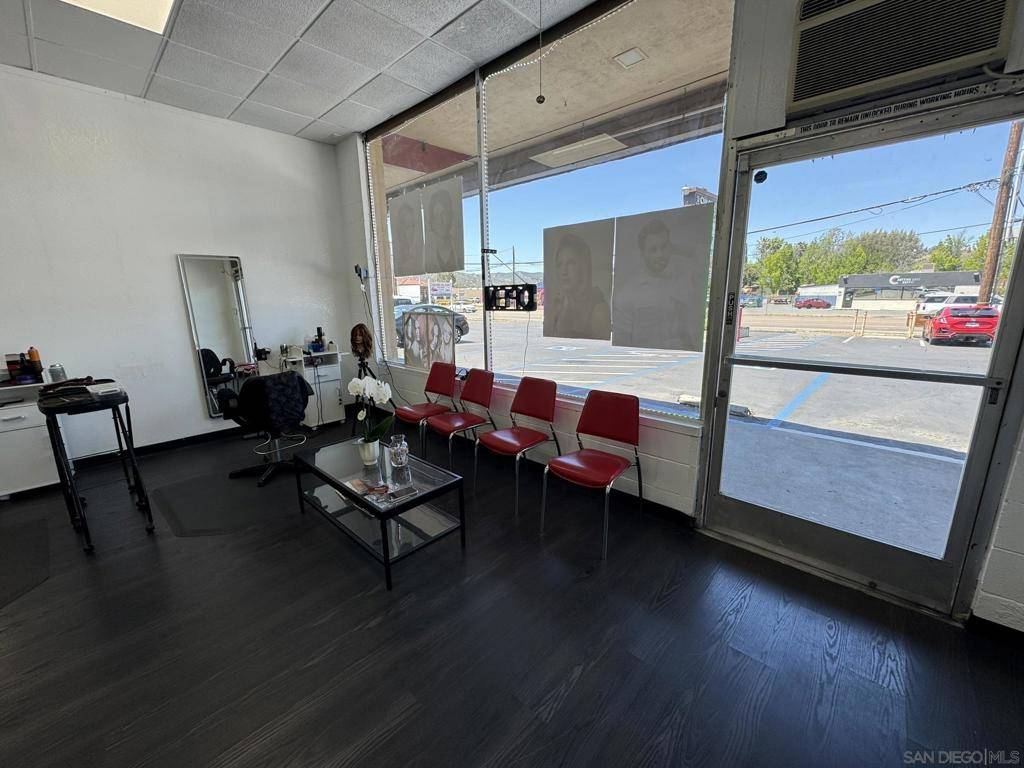 Lakeside, CA 92040,12243 Woodside Ave