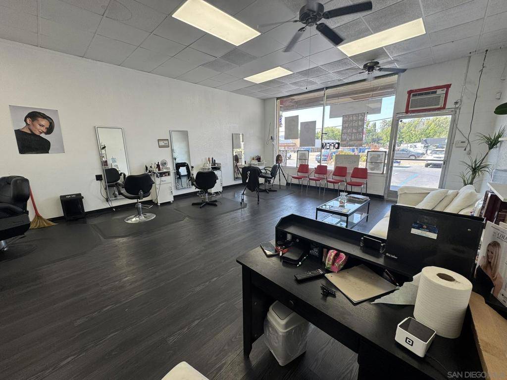 Lakeside, CA 92040,12243 Woodside Ave