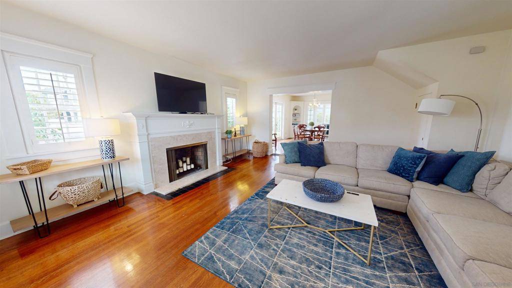 Coronado, CA 92118,1405 10th Street