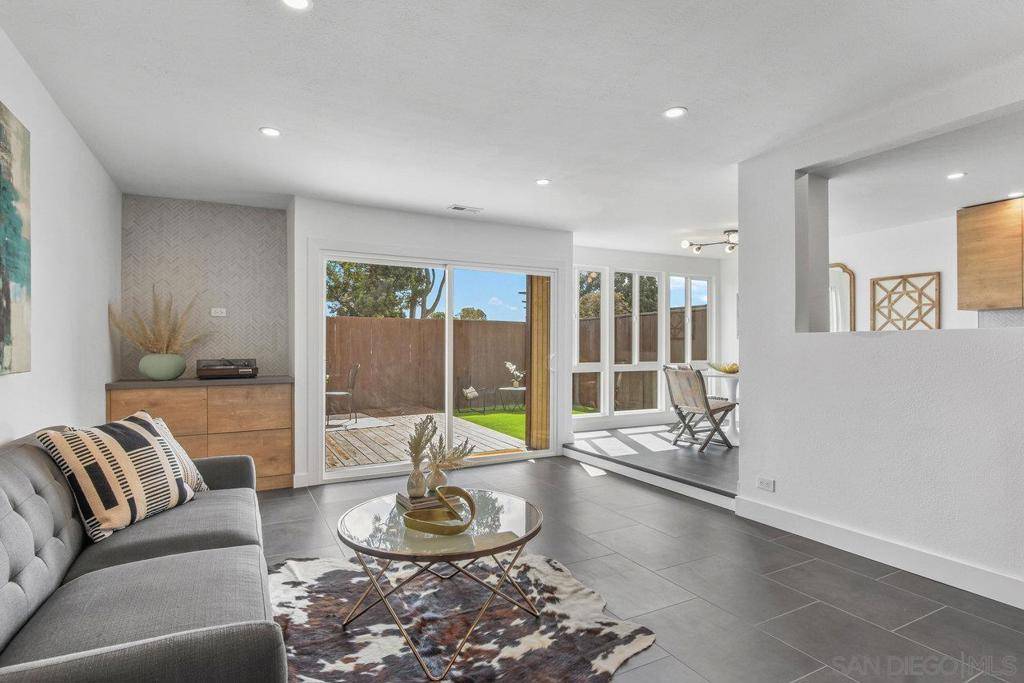 San Diego, CA 92111,6923 Camino Pacheco