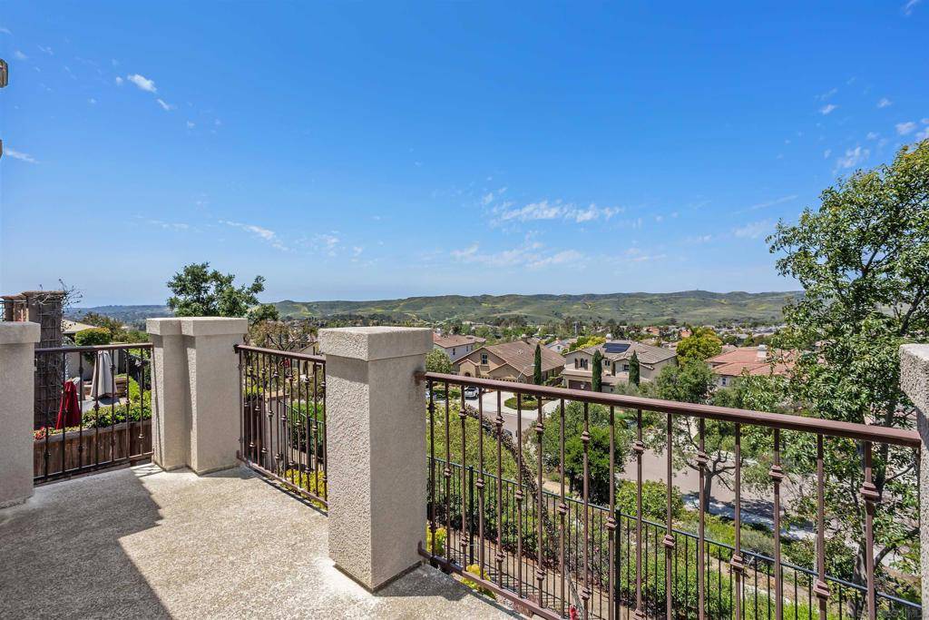 Oceanside, CA 92057,1097 Breakaway Dr.