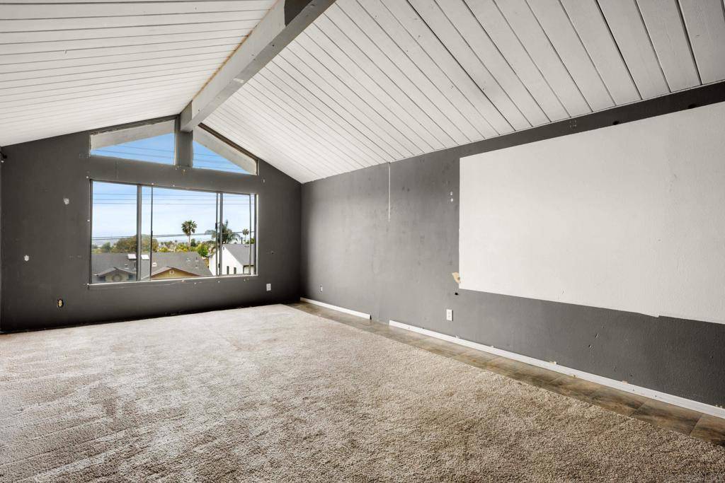 San Diego, CA 92109,1970 Beryl St