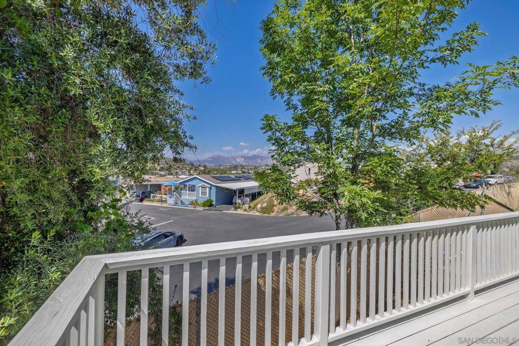 Lakeside, CA 92040,13450 HWY 8 Business