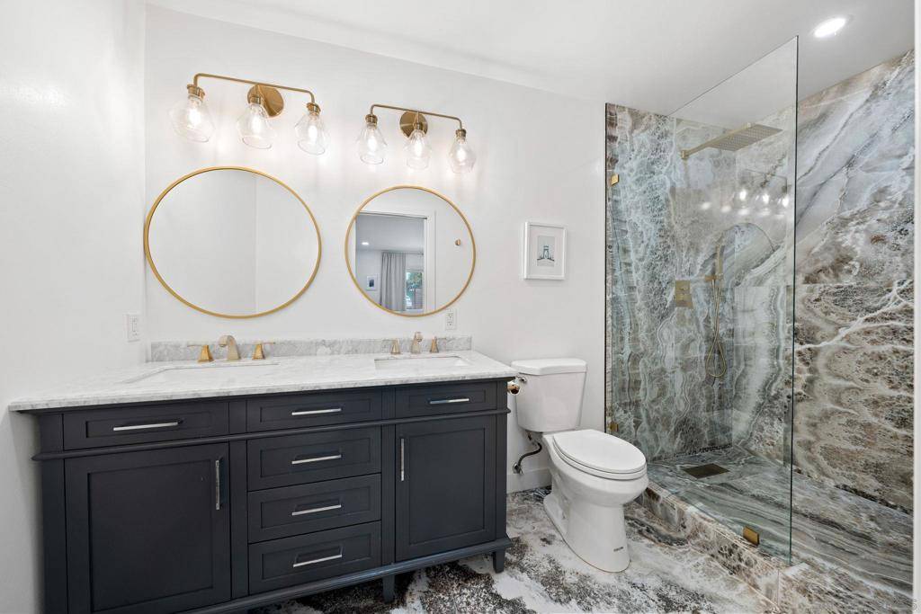 Lakeside, CA 92040,12244 Lakeshore Drive