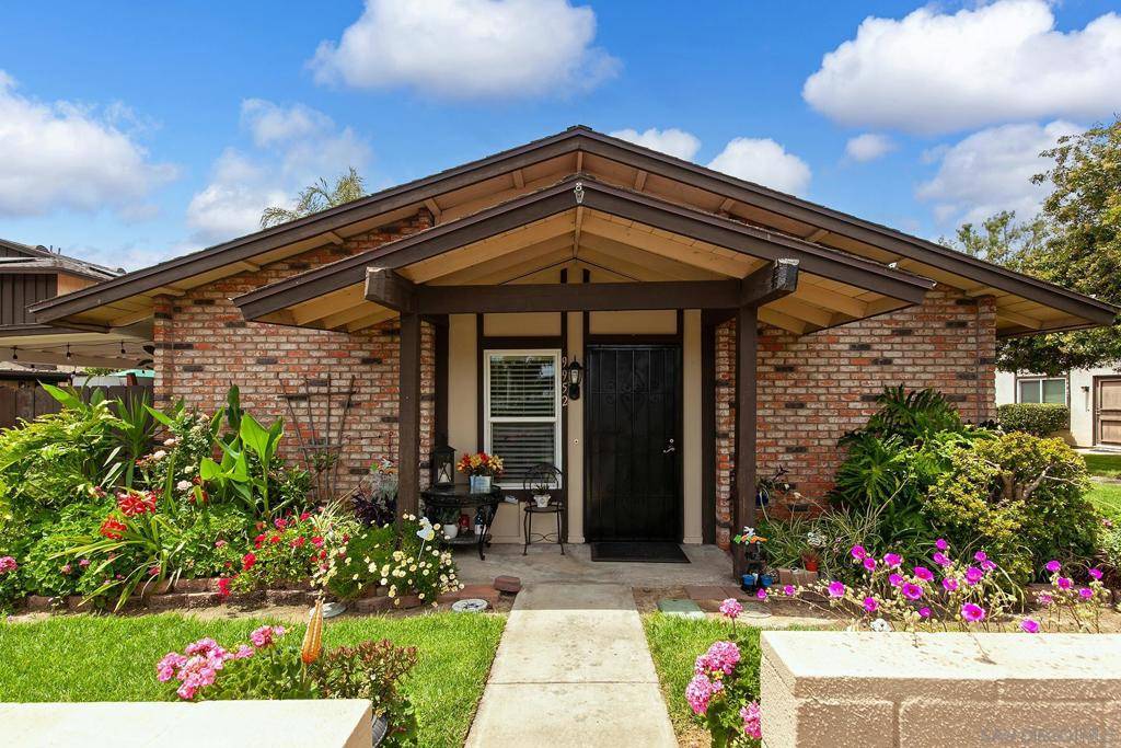 Santee, CA 92071,9952 N Magnolia Ave