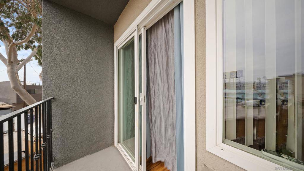 San Diego, CA 92115,4860 Rolando Ct. #81