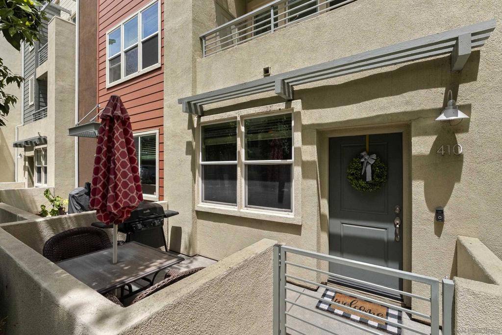 Escondido, CA 92025,225 Royal Glen Unit 410 #Unit #410