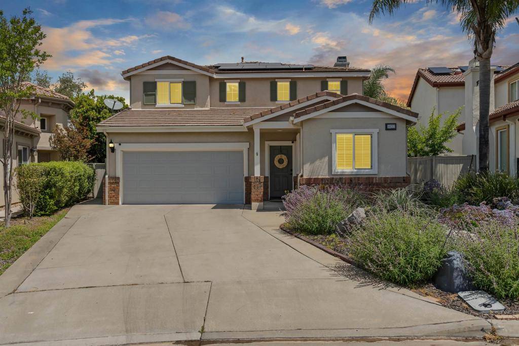 Escondido, CA 92026,10212 Spruce Woodlands Way
