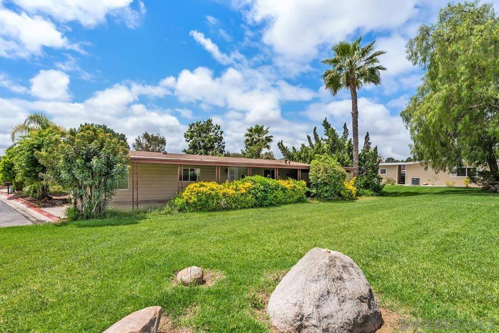 Escondido, CA 92026,2250 N Broadway #50