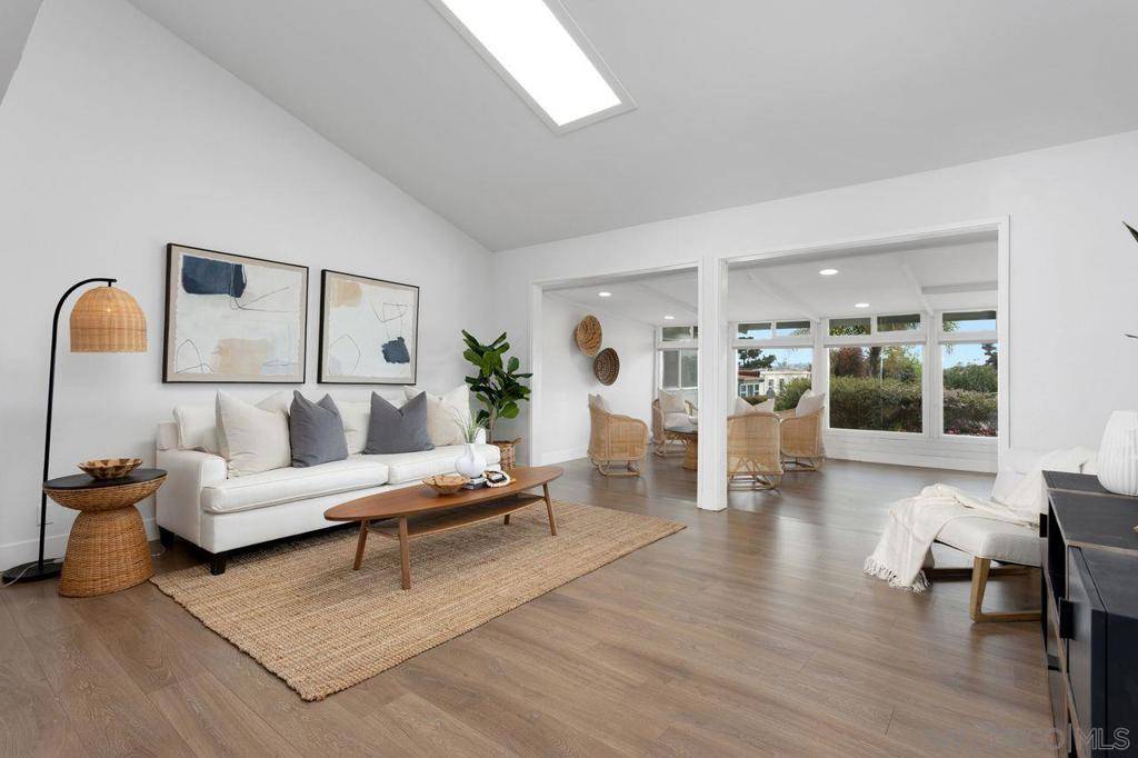 Oceanside, CA 92057,3630 Vista Campana S 6