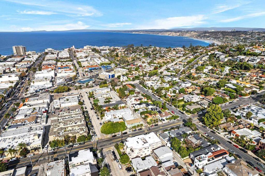 La Jolla, CA 92037,1115 Pearl St #3