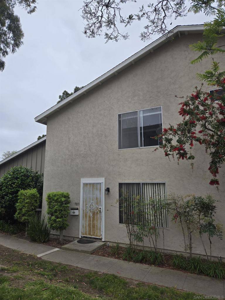 San Diego, CA 92122,7833 Camino Huerta
