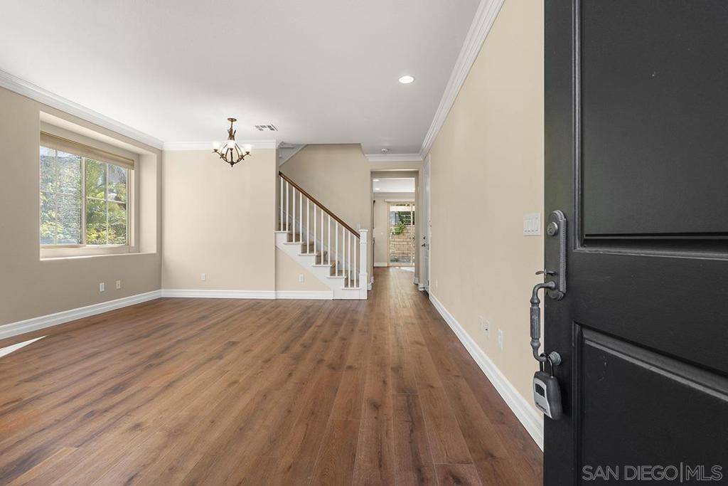 San Diego, CA 92130,11370 Stable Glen Pl