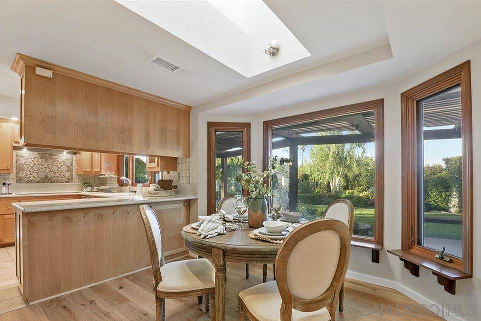 Escondido, CA 92029,3408 Lomas Serenas Dr