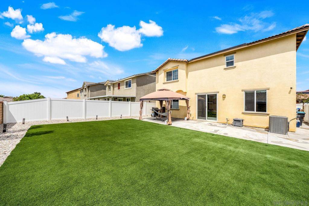 Menifee, CA 92584,30499 Ridgely Way