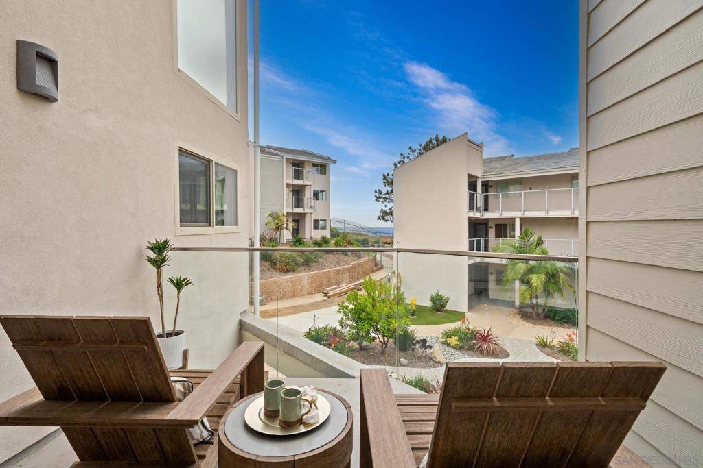 Solana Beach, CA 92075,135 S S Sierra Ave #23