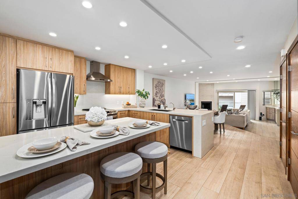 Solana Beach, CA 92075,135 S Sierra Ave #23