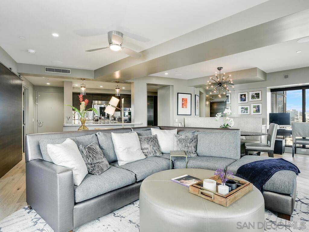 San Diego, CA 92101,100 Harbor Drive #1906