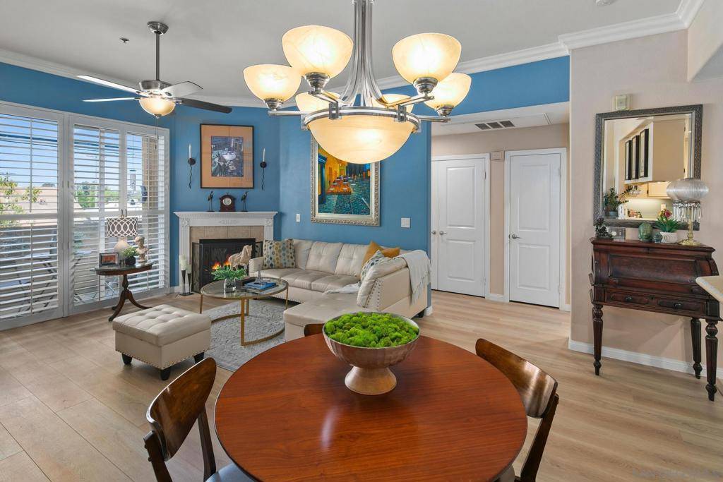 San Diego, CA 92103,4080 Front Street #207