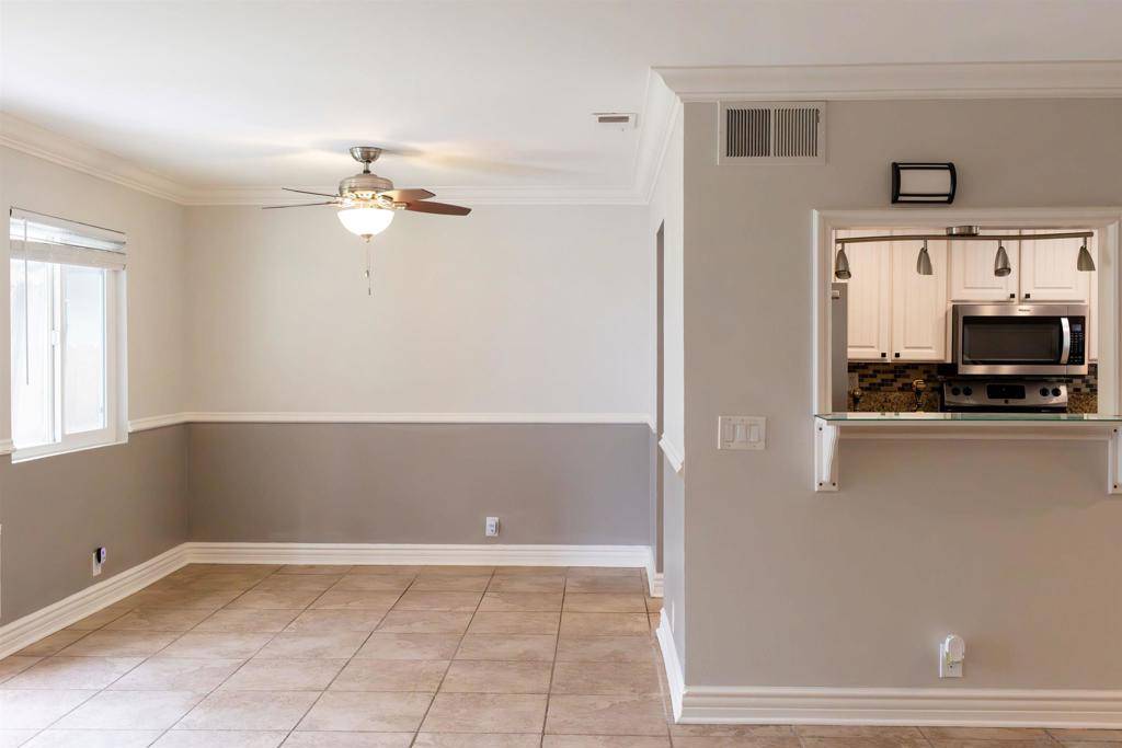 Oceanside, CA 92057,5655 Tumbleweed Way