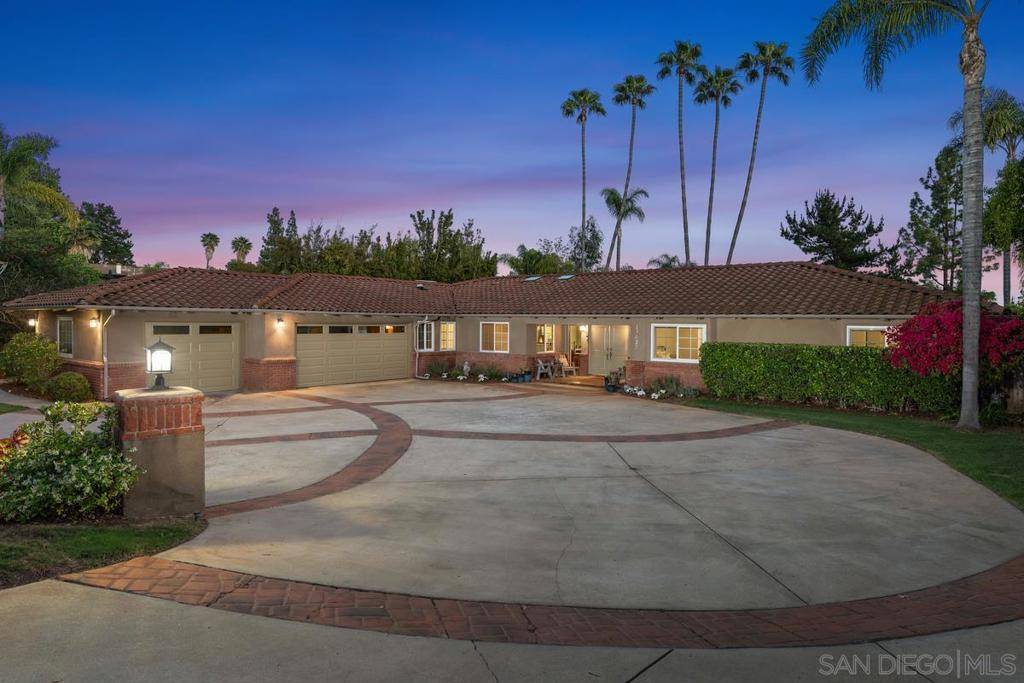 Poway, CA 92064,13627 Poway Springs Rd