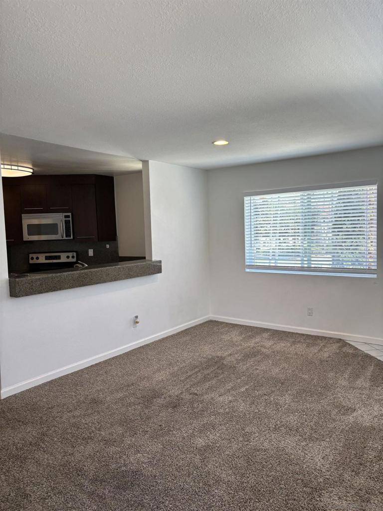 San Diego, CA 92122,7425 Charmant Dr E #2812