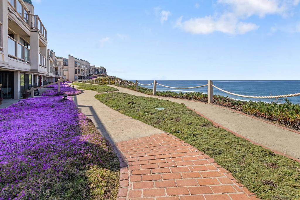 Solana Beach, CA 92075,597 S Sierra #67