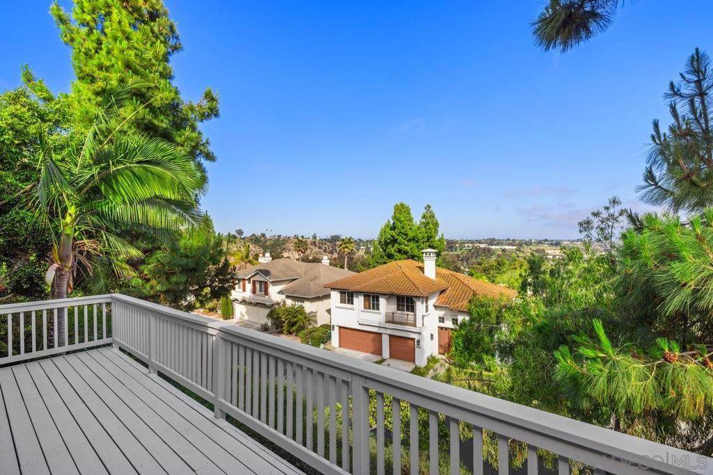 La Jolla, CA 92037,6013 Oakgate Row