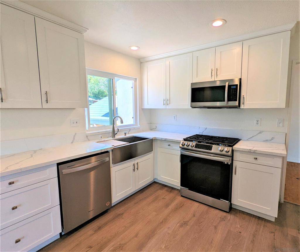 Spring Valley, CA 91977,9347 Kahlua Way