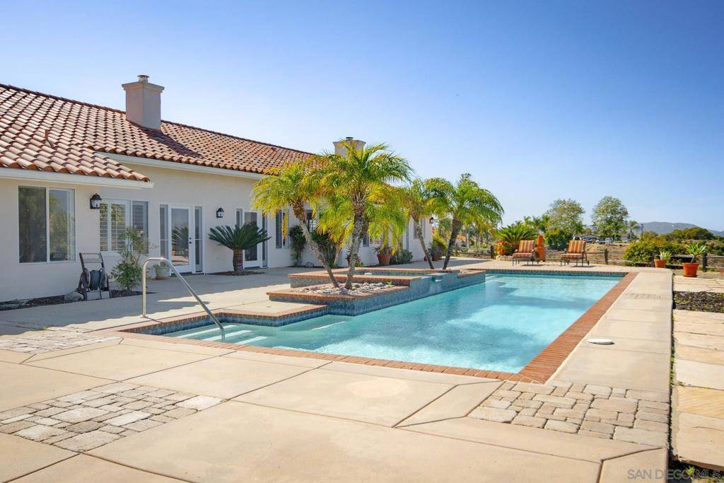 Valley Center, CA 92082,36591 Carney Rd