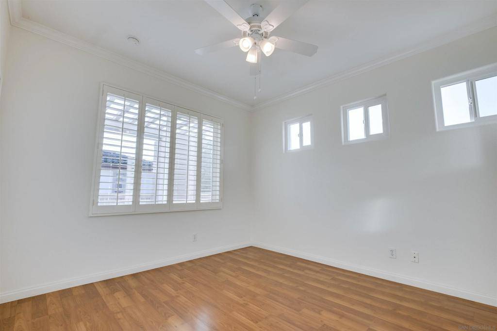 San Diego, CA 92131,10948 Ivy Hill Dr #8