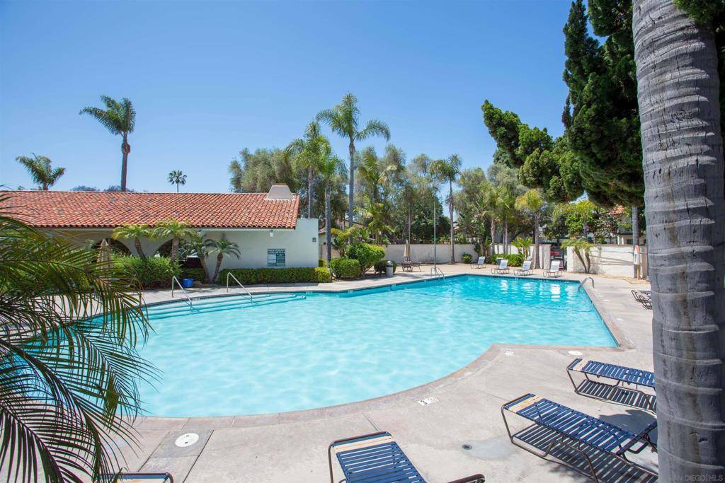 San Diego, CA 92110,3216 Loma Riviera Dr
