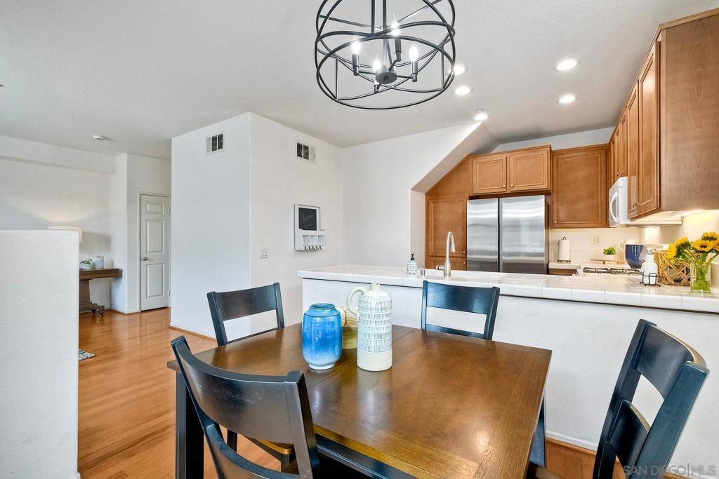 San Diego, CA 92127,16916 Hutchins Landing #64