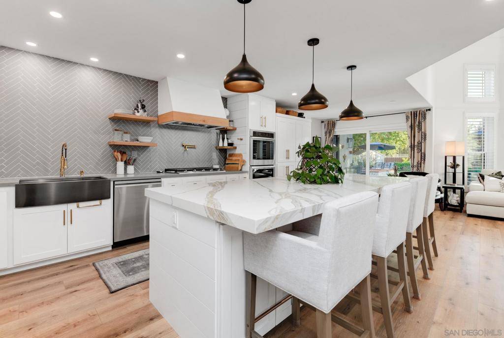 13555 Sagewood Dr Poway, CA 92064