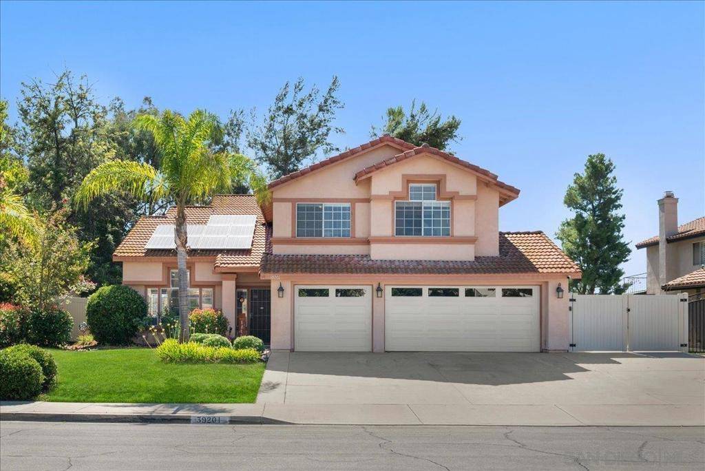 Murrieta, CA 92563,39201 Dovetree Drive