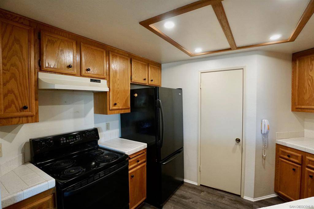 Santee, CA 92071,7390 Mission Trails Dr #95