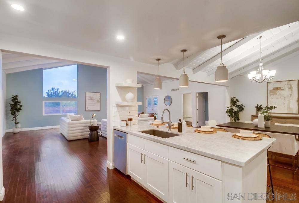 San Diego, CA 92106,1220 Concord St