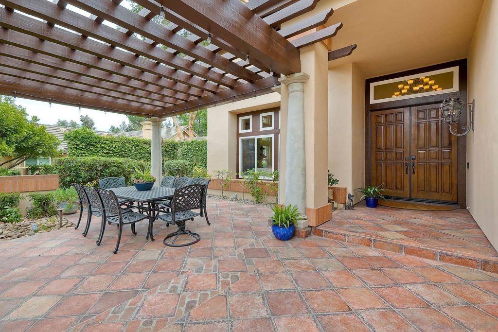 Poway, CA 92064,16879 Saint Andrews Drive