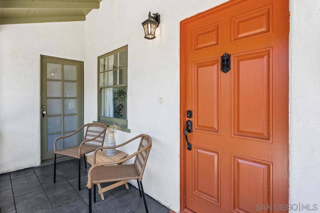 Escondido, CA 92027,131 N Hayden