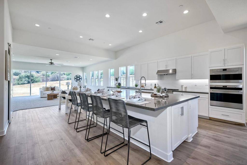 Valley Center, CA 92082,29568 Viking View Ln