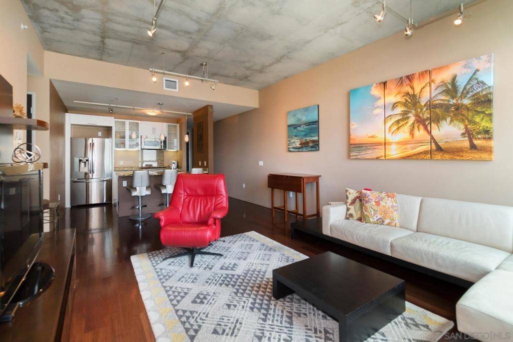 San Diego, CA 92101,1494 Union #506