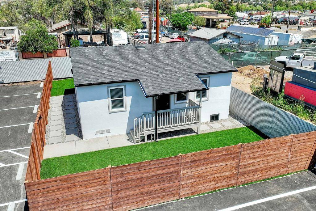 Ramona, CA 92065,1045 Main