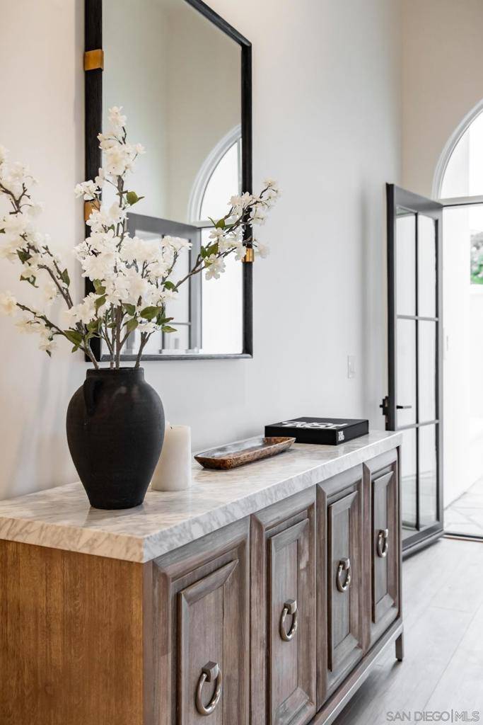 Encinitas, CA 92024,2815 Santa Fe Vista Ct